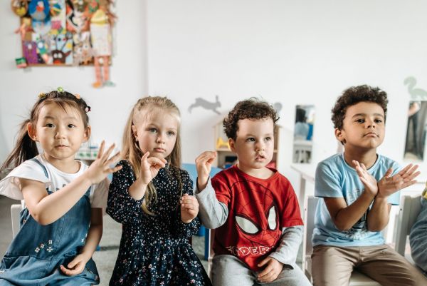 5 Benefits of Bilingual Preschool for Your Child