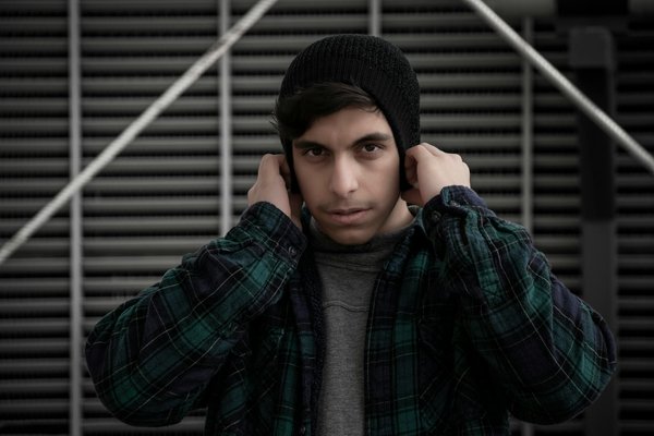 Elevate your style: trendy socks and accessories to explore!